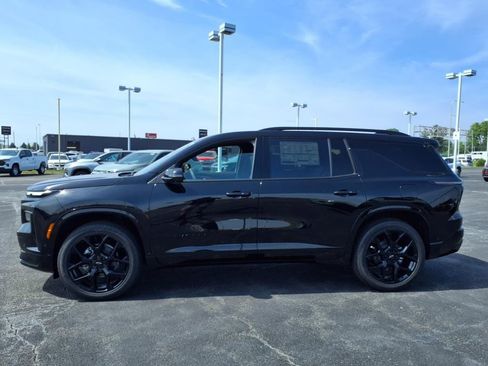 New 2025 Chevrolet Traverse RS w/ LPO, Floor Liner Package image 7