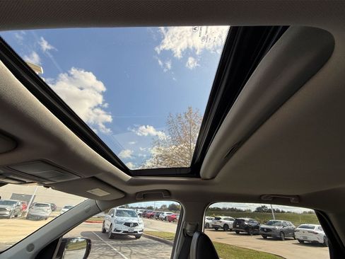 Certified 2019 Acura MDX FWD image 29