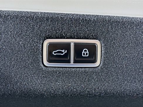 Used 2024 Hyundai Ioniq 6 SE image 29