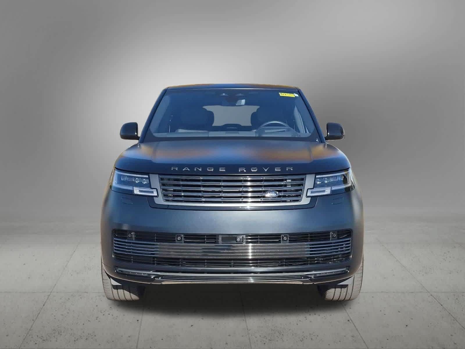 Used 2023 Land Rover Range Rover SV AWD/4WD image 9