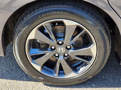 Used 2024 Honda Odyssey Elite image 12