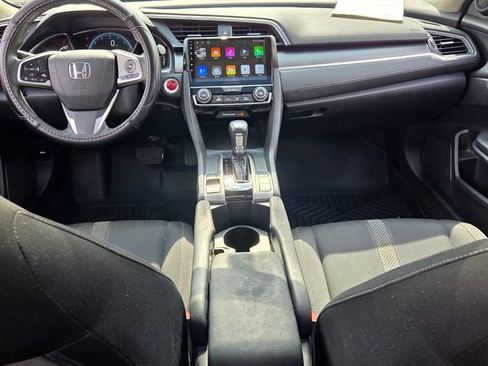 Used 2016 Honda Civic EX image 9