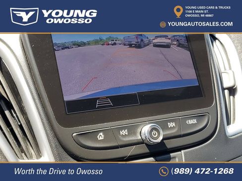 Used 2023 Chevrolet Malibu LT w/ Driver Confidence Package FWD image 17