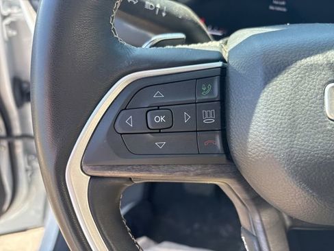 Used 2022 Jeep Grand Cherokee L Limited AWD/4WD image 38