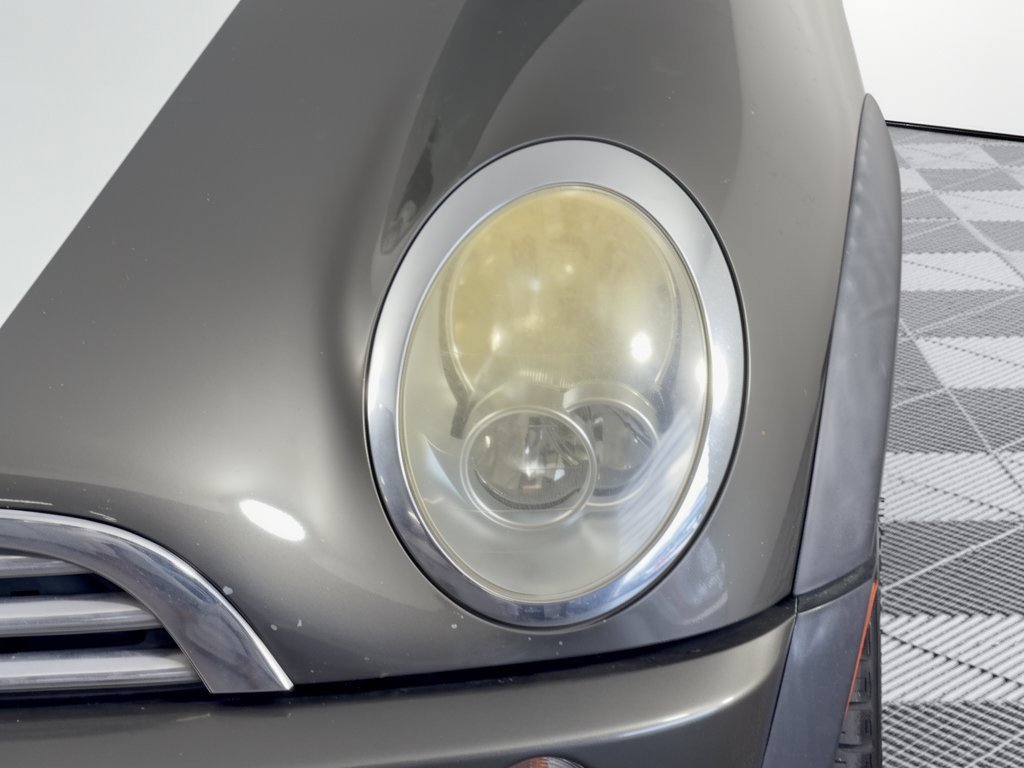Used 2006 MINI Cooper Hardtop FWD image 12
