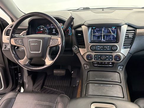 Used 2018 GMC Yukon Denali w/ Denali Ultimate Package AWD/4WD image 29