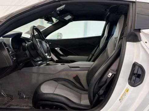 Used 2018 Chevrolet Corvette Grand Sport RWD image 12