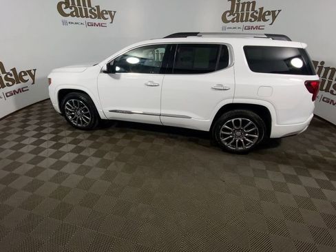 Certified 2023 GMC Acadia Denali w/ Denali Ultimate Package AWD/4WD image 5