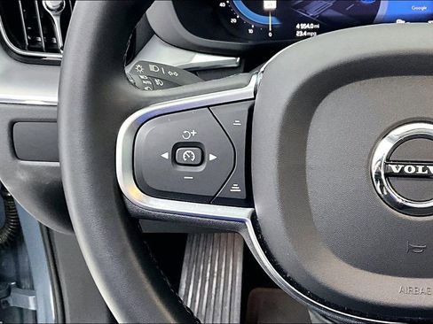 Used 2023 Volvo XC60 B5 Core w/ Climate Package image 26