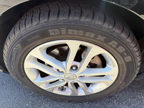 Used 2012 Kia Forte EX FWD image 5