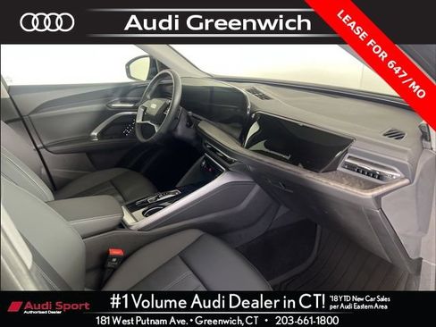 Certified 2025 Audi Q5 Premium w/ Convenience Package image 12