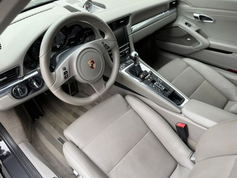 Used 2014 Porsche 911 Carrera S image 10