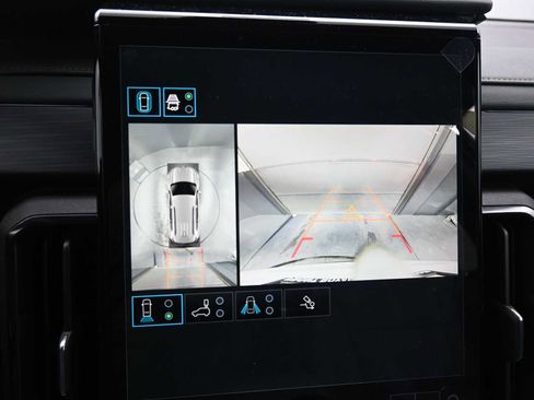 New 2025 GMC Acadia AT4 w/ LPO, Floor Liner Package image 15