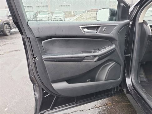 Certified 2024 Ford Edge SEL w/ Convenience Package image 8