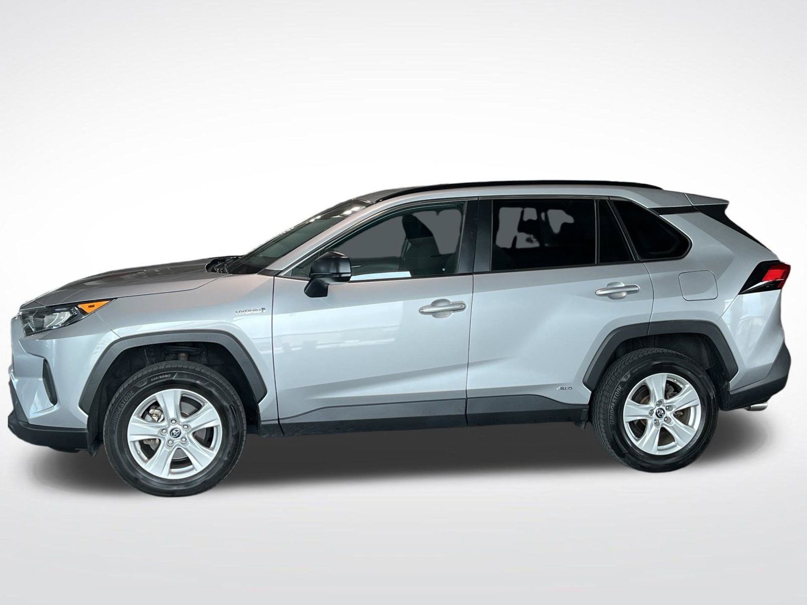 Used 2020 Toyota RAV4 LE w/ All Weather Liner Package AWD/4WD image 7