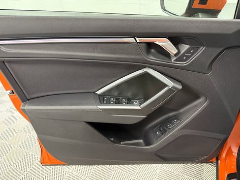 Used 2023 Audi Q3 2.0T Premium Plus w/ Premium Plus Package image 10