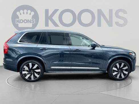 Certified 2024 Volvo XC90 T8 Plus AWD/4WD image 8