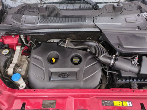 Used 2017 Land Rover Discovery Sport HSE Luxury image 36