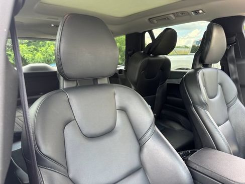 Used 2018 Volvo XC90 T5 Momentum w/ Convenience Package AWD/4WD image 28