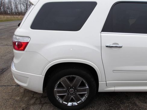 Used 2011 GMC Acadia Denali image 38
