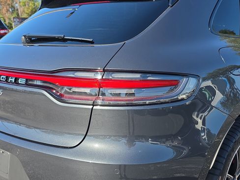 Used 2021 Porsche Macan S image 7