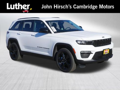 Used 2023 Jeep Grand Cherokee Limited w/ Black Appearance Package image 1