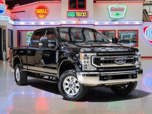 Used 2021 Ford F250 XLT w/ Snow Plow Prep Package AWD/4WD image 1
