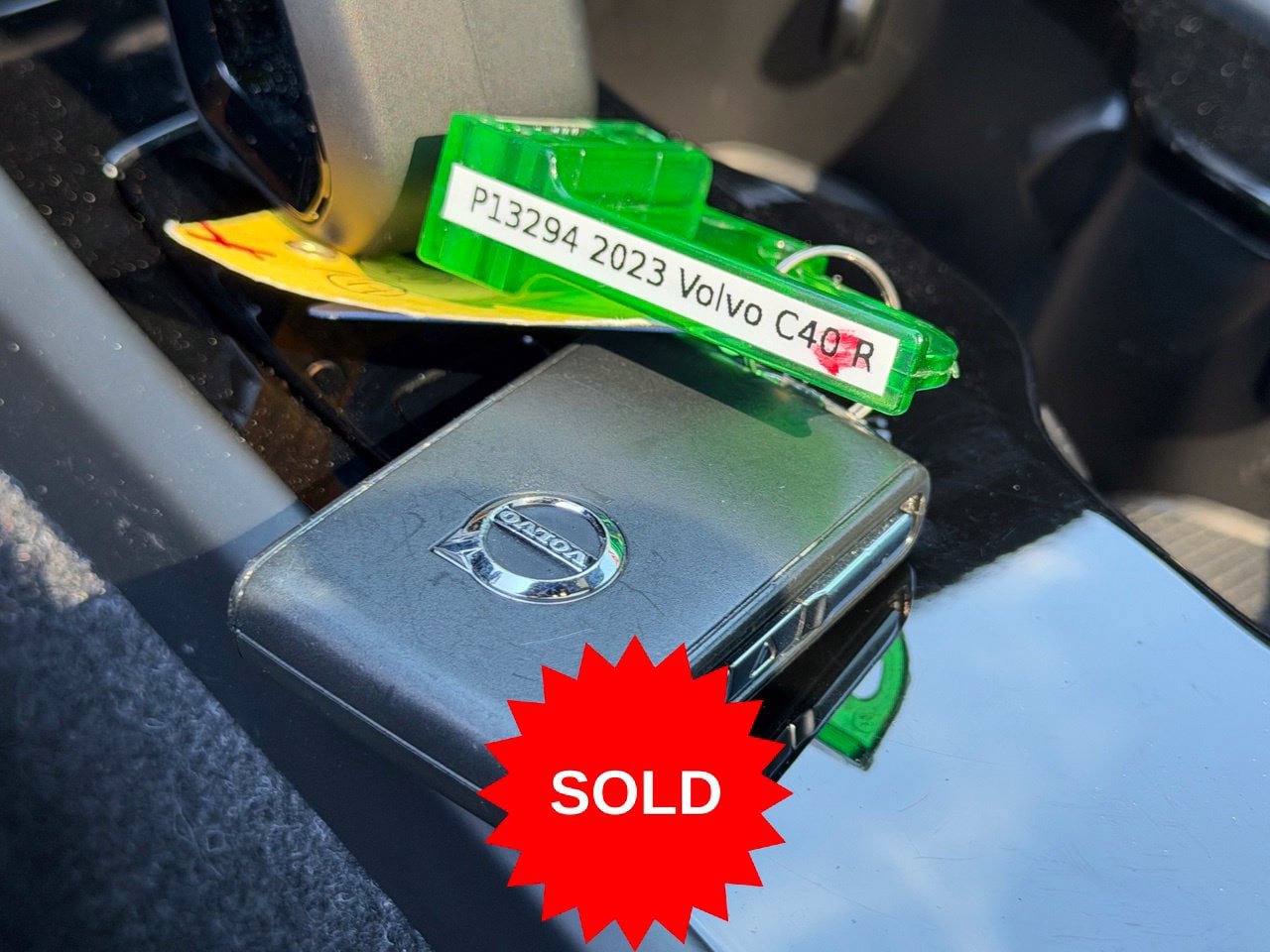 Certified 2023 Volvo C40 Recharge Core AWD/4WD image 38