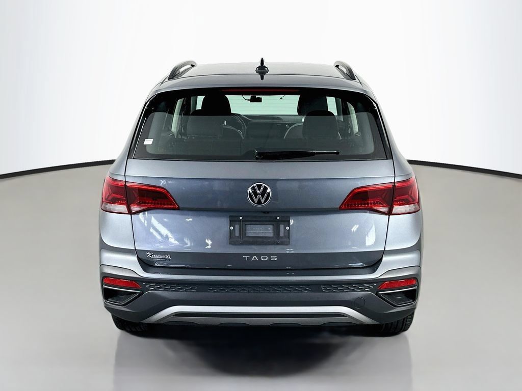 Used 2024 Volkswagen Taos S FWD image 6