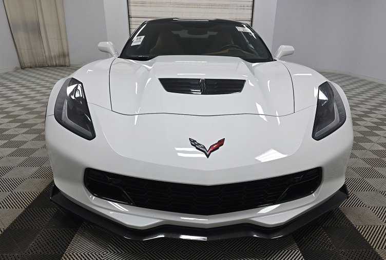 Used 2016 Chevrolet Corvette Z06 w/ 2LZ Preferred Equipment Group RWD image 6