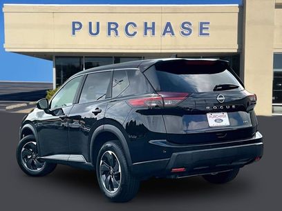 Used 2025 Nissan Rogue SV