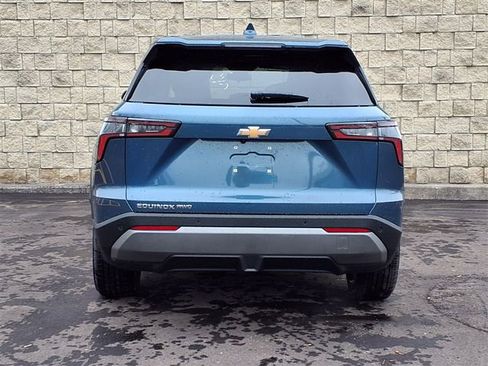New 2026 Chevrolet Equinox LT w/ Convenience Package II image 19