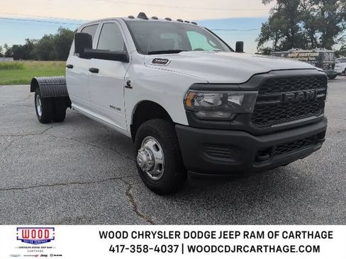 Used 2022 RAM 3500 Tradesman w/ Chrome Appearance Group AWD/4WD image 1