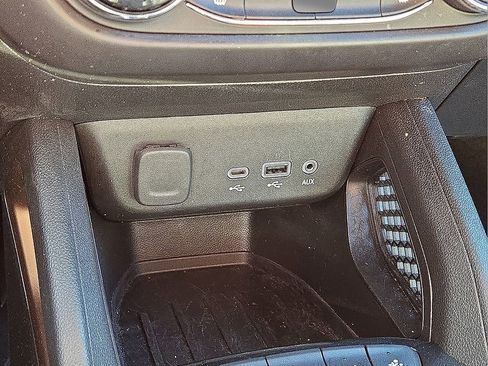 Used 2023 Chevrolet TrailBlazer ACTIV w/ Driver Confidence Package image 30