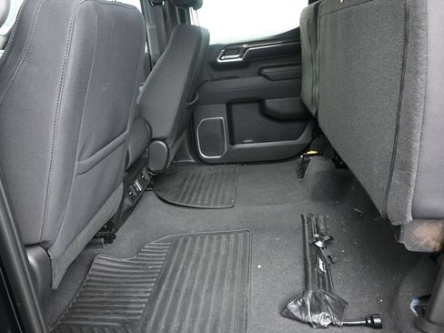 Used 2023 Chevrolet Silverado 1500 LT RWD image 15