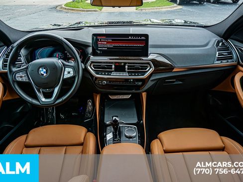 Used 2025 BMW X4 xDrive30i AWD/4WD image 27