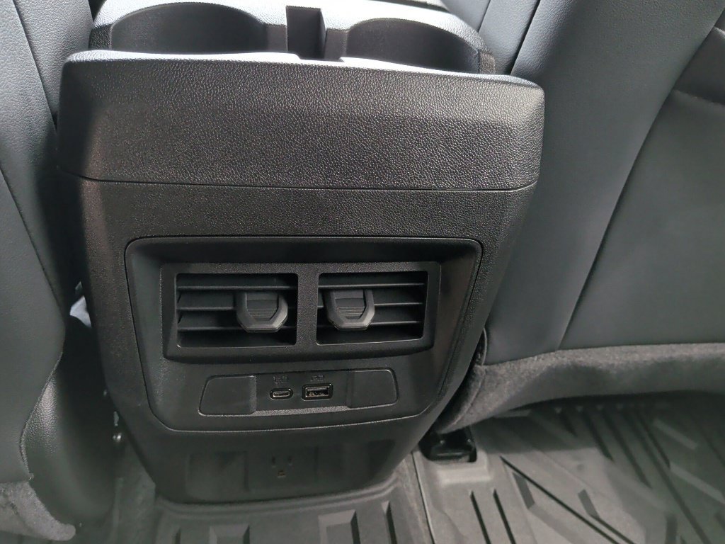 New 2026 Chevrolet Colorado LT w/ LT Convenience Package RWD image 38