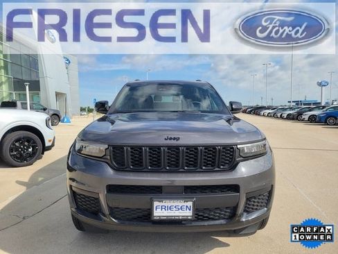 Used 2024 Jeep Grand Cherokee L Laredo image 2