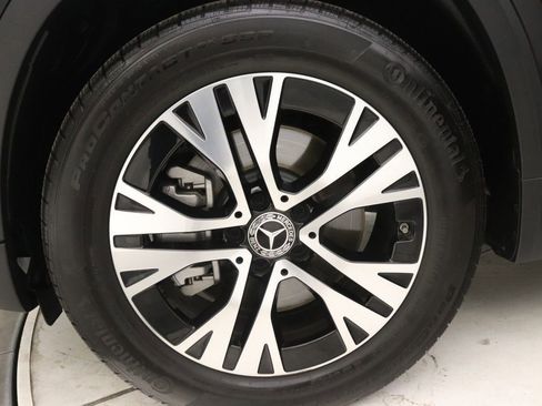 Certified 2025 Mercedes-Benz GLA 250 image 29