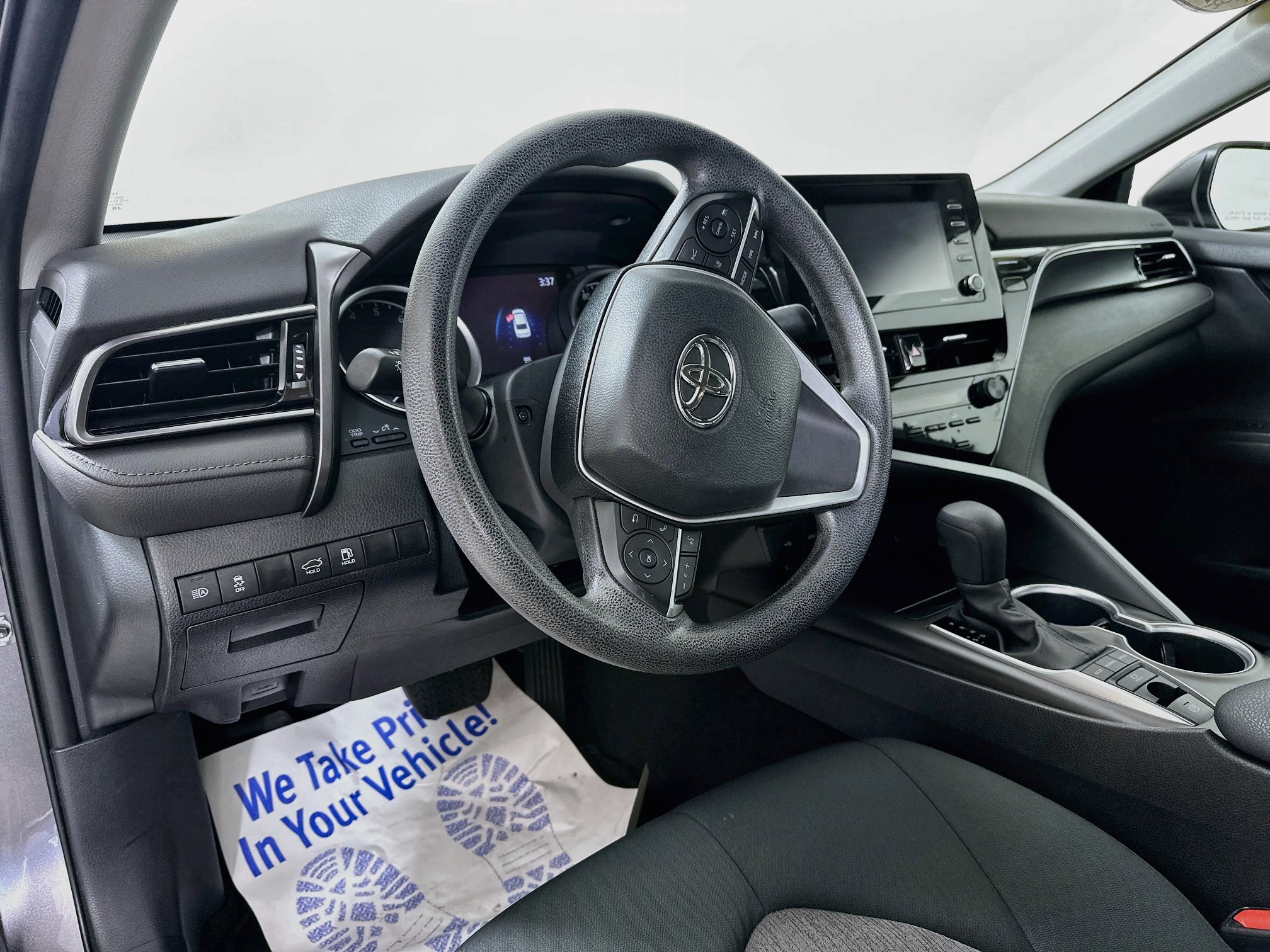 Certified 2023 Toyota Camry LE AWD/4WD image 9