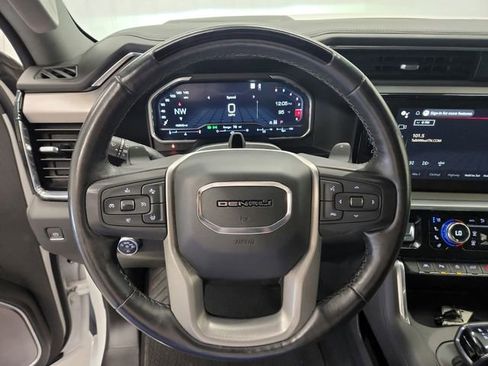 Used 2023 GMC Sierra 1500 Denali w/ Technology Package AWD/4WD image 21