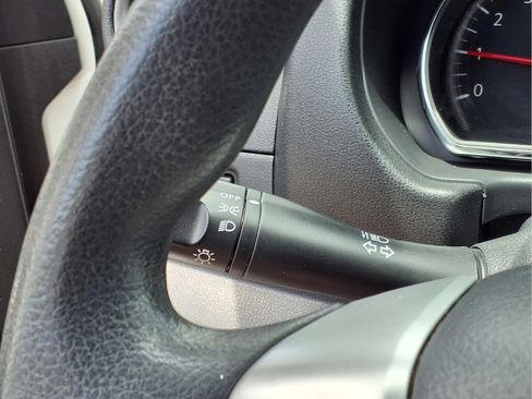 Used 2019 Nissan Versa SV FWD image 16