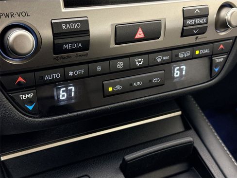 Used 2016 Lexus ES 350 image 24