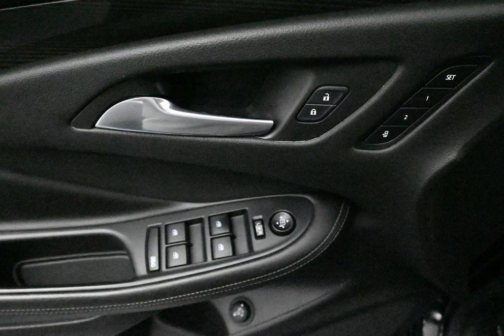 Used 2020 Buick Envision Premium w/ LPO, Active Package AWD/4WD image 11