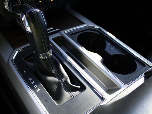 Used 2018 Ford F150 Lariat w/ Equipment Group 501A Mid image 23