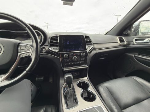 Used 2021 Jeep Grand Cherokee Limited AWD/4WD image 11