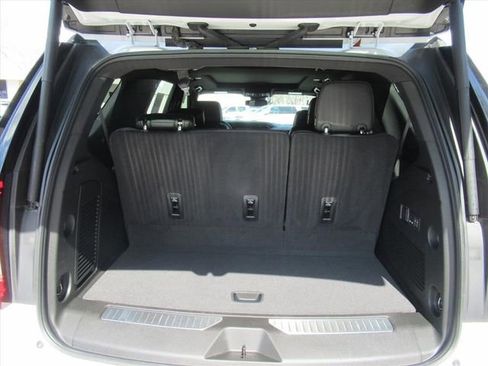 Used 2024 GMC Yukon Denali AWD/4WD image 38
