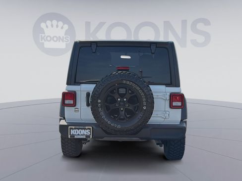 Used 2022 Jeep Wrangler Unlimited Sport image 5