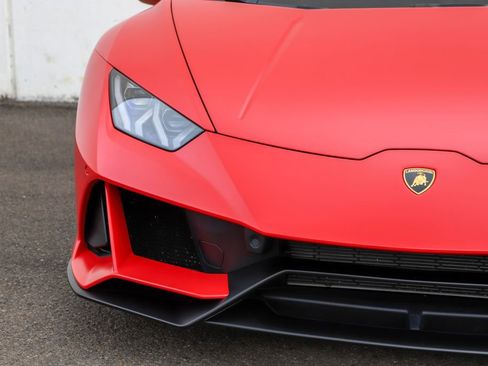 Used 2024 Lamborghini Huracan EVO AWD/4WD image 24