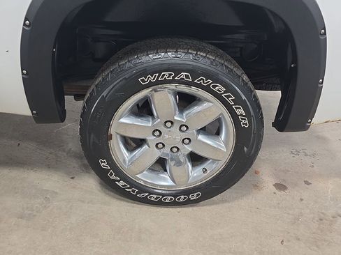 Used 2012 GMC Sierra 1500 SLT image 30